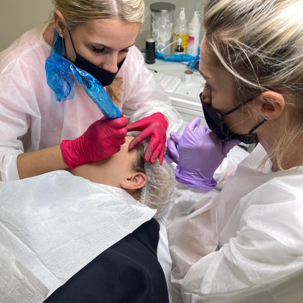 272500486_333343885411741_3415224905163220569_n (1)